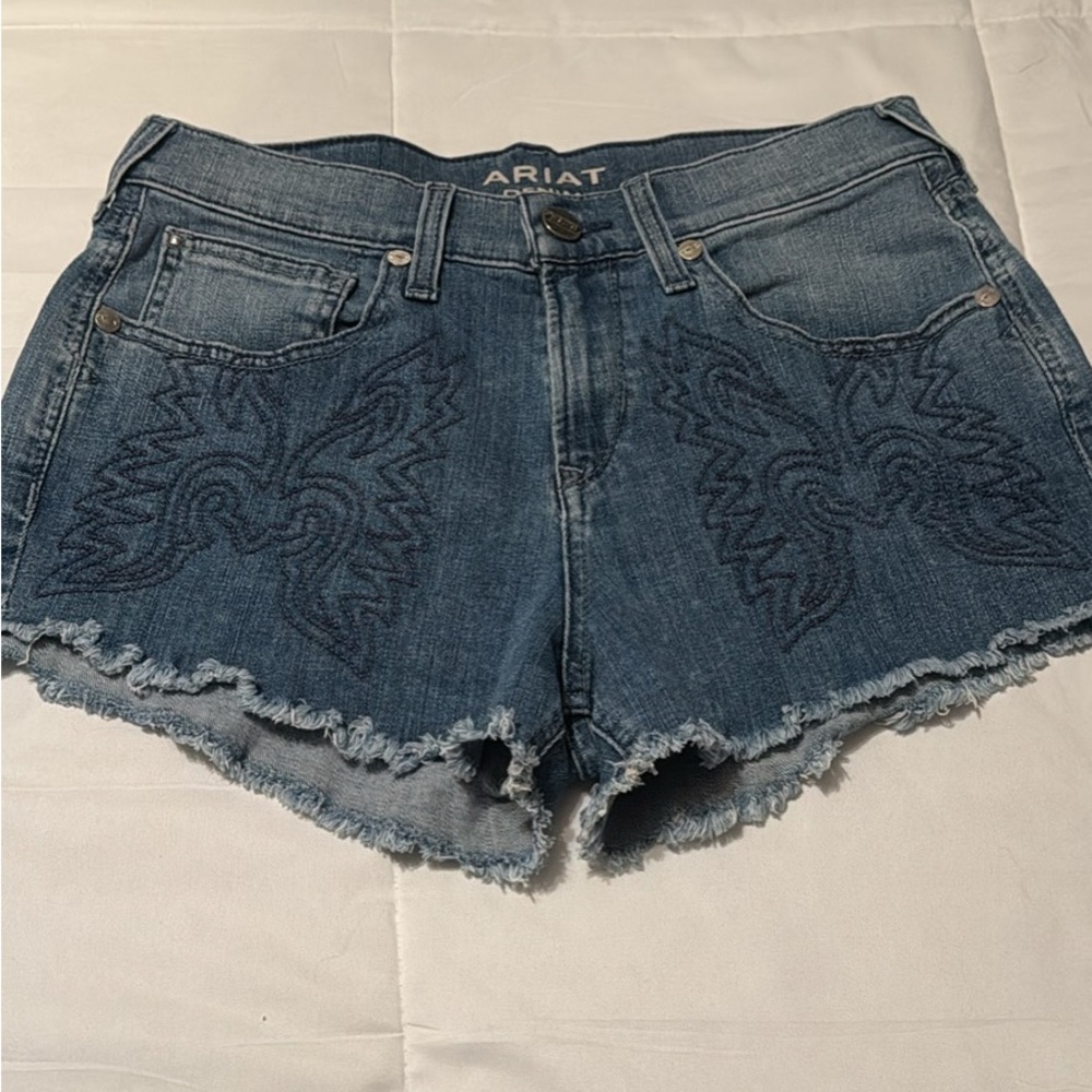 Ariat Blue Embroidered Frayed-Hem Denim Shorts